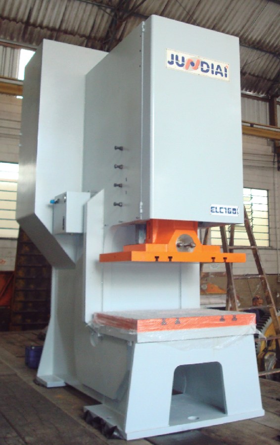 Reforma Prensa Jundiaí 160 t